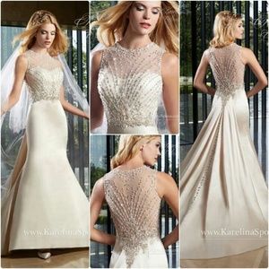 Wedding gown by Mary's (Karelina Sposa)